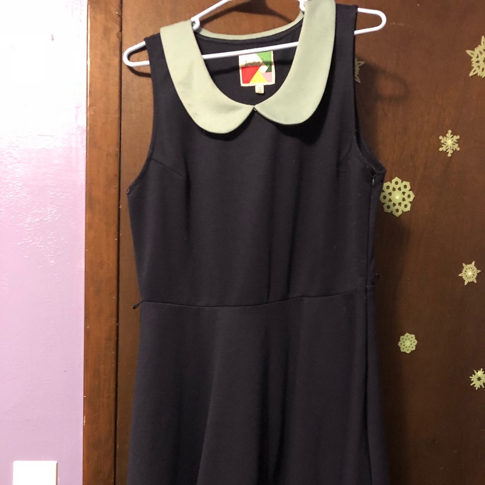 ModCloth dress 1x navy with green Peter Pan collar